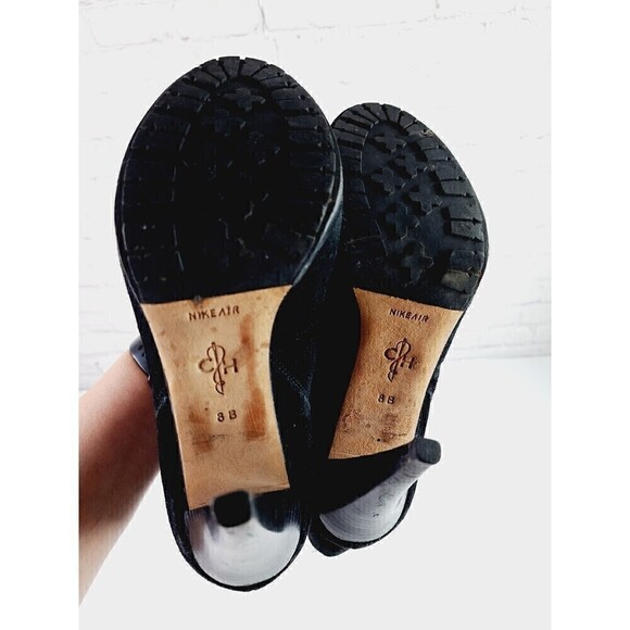 Cole Haan Air Women's Black Suede Boots Size 8 B - Picture 8 of 8